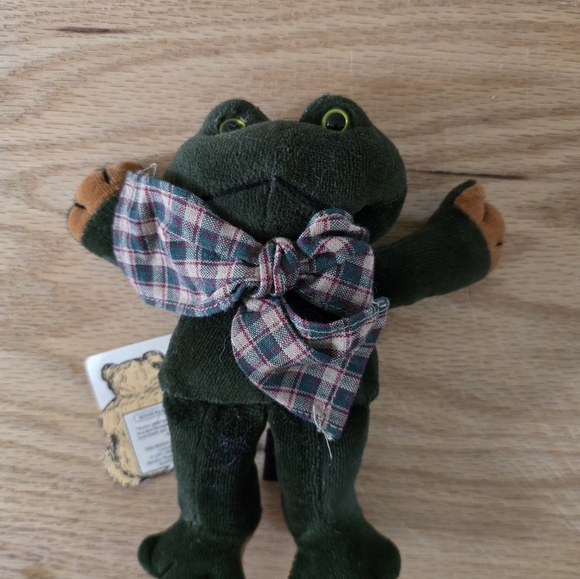 Boyd bears and friends - Ezra R. Rabbit - Picture 8 of 8